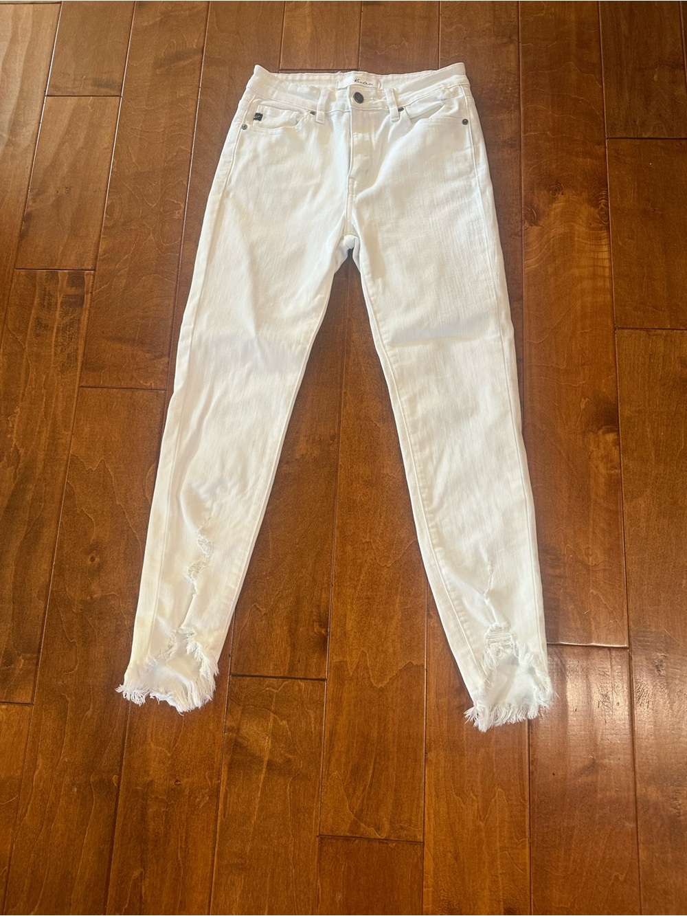 White High-Waist Distressed Women's Jeans.  Size 5/26